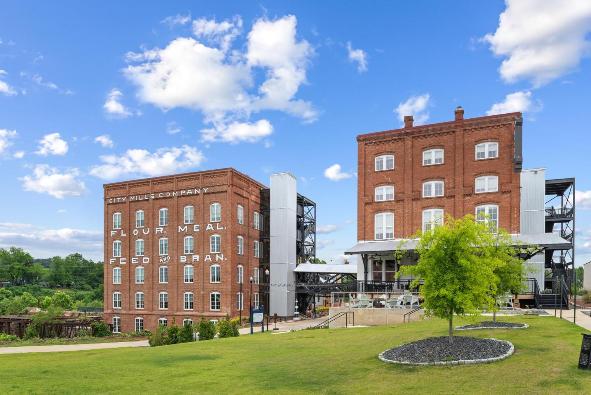 City Mills Hotel Columbus Exterior photo